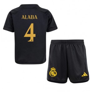 Real Madrid David Alaba #4 Kolmas Pelipaita Lasten 2023-24 Lyhyet Hihat (+ Lyhyet housut)